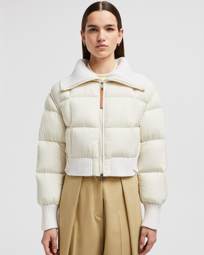 MONC Jadeite Short Down Jacket 605