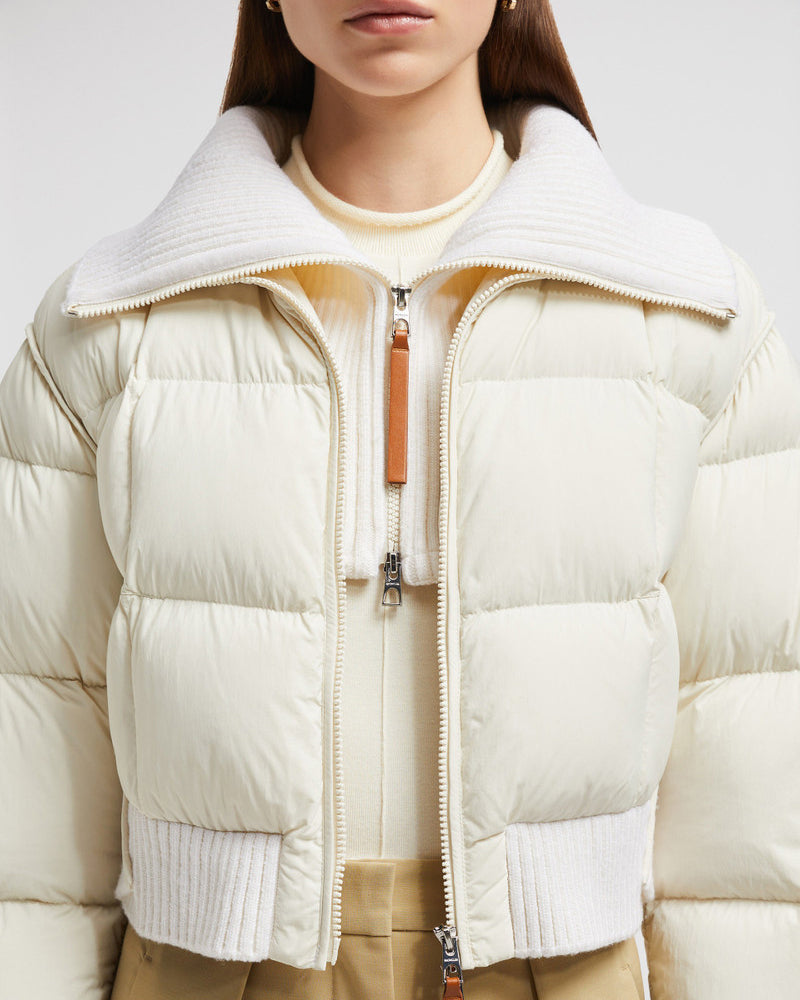 MONC Jadeite Short Down Jacket 605