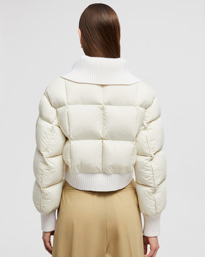 MONC Jadeite Short Down Jacket 605