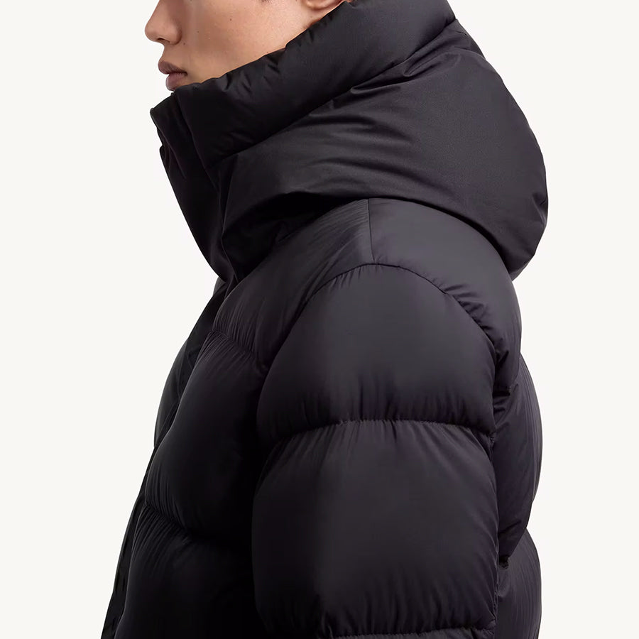 MONC Madeira Black Hooded Men's Short Down Jacket 7-7006